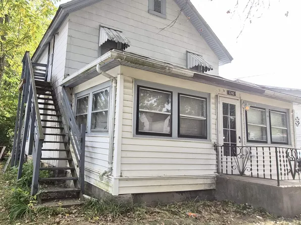 1240 Clover Ave, Rockford, IL 61102