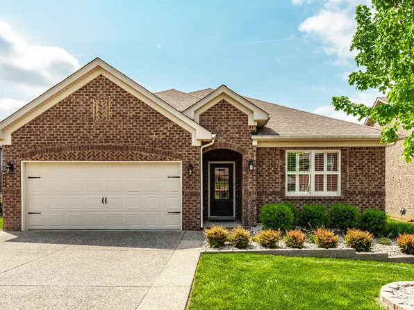 240 Preston Ln, Gallatin, TN 37066