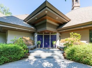 401 Glazier Rd, Chelsea, MI 48118