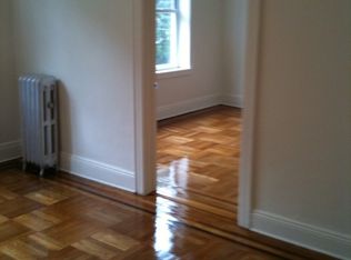 2584 36th St APT 3F, Astoria, NY 11103