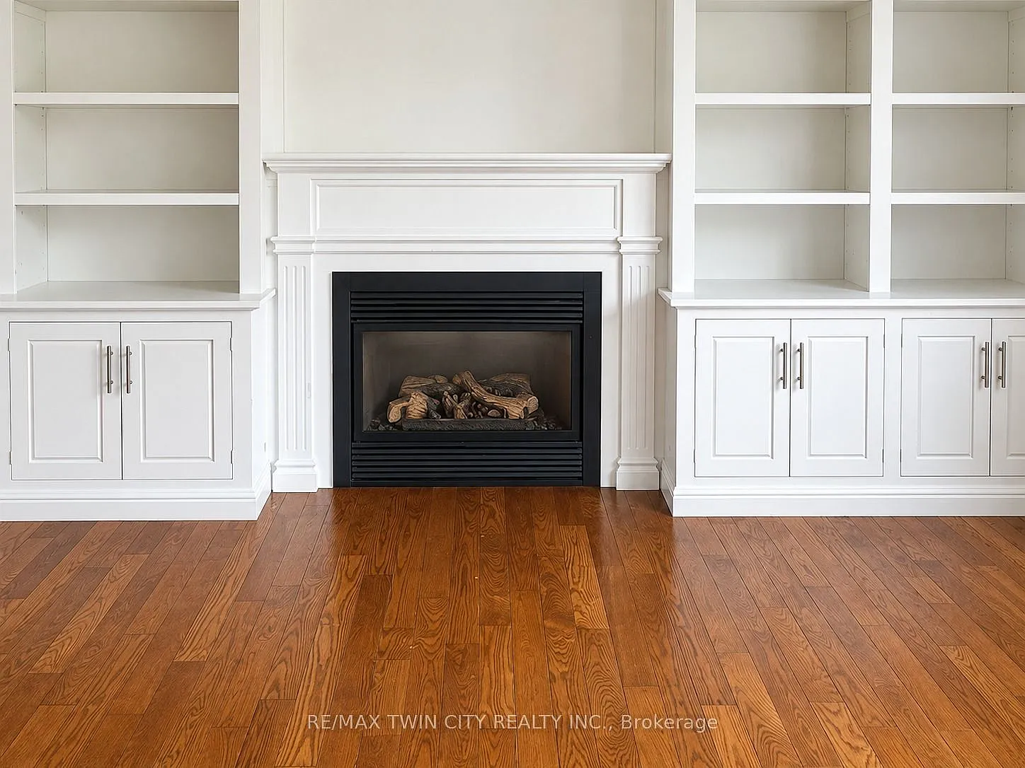 5 bed, $3,500 — Photo 4