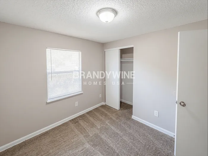 5937 Camaro Dr W — Photo 16