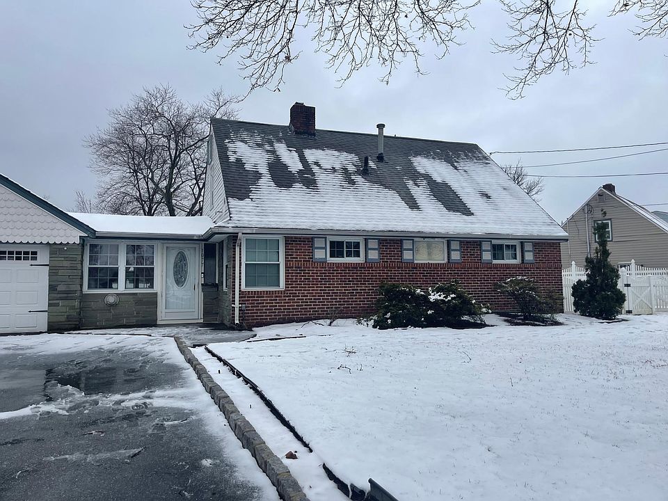 1st image of 1077 Richard Blvd