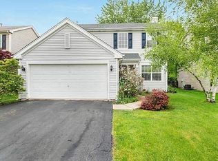 961 Rosefield Ln, Aurora, IL 60504