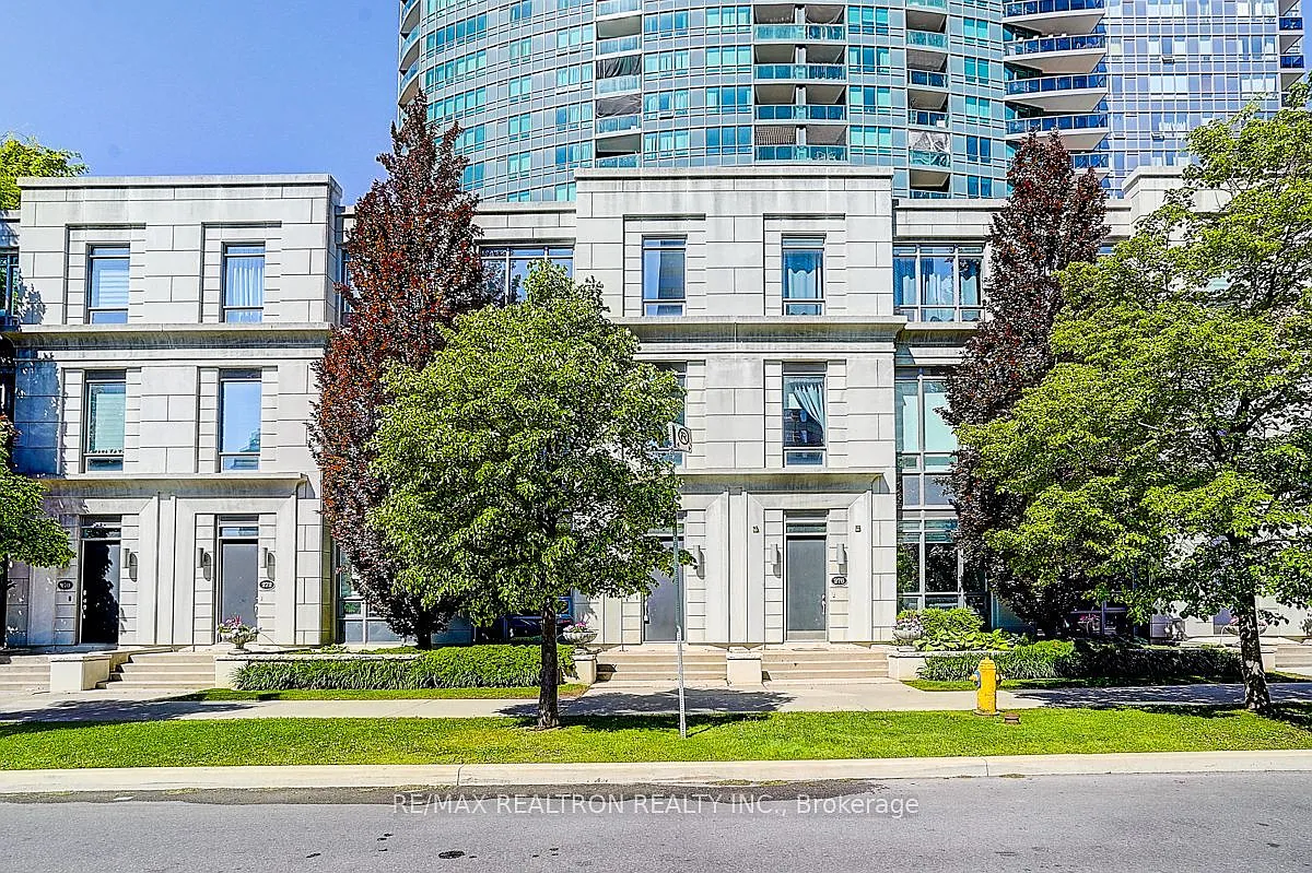 3 bed, $4,300 — Photo 1