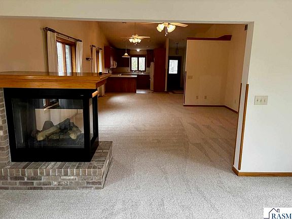 5th image of 404 N Welco Dr