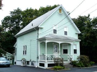 176 Adams St, Warwick, RI 02888