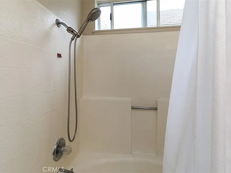 7408 Belpine Pl — Photo 16