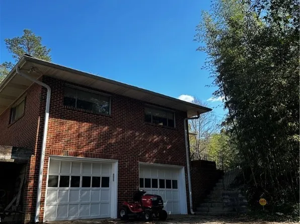 523 34th Ave E, Tuscaloosa, AL 35404