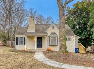 1223 Brookwood Dr, Winston Salem, NC 27106