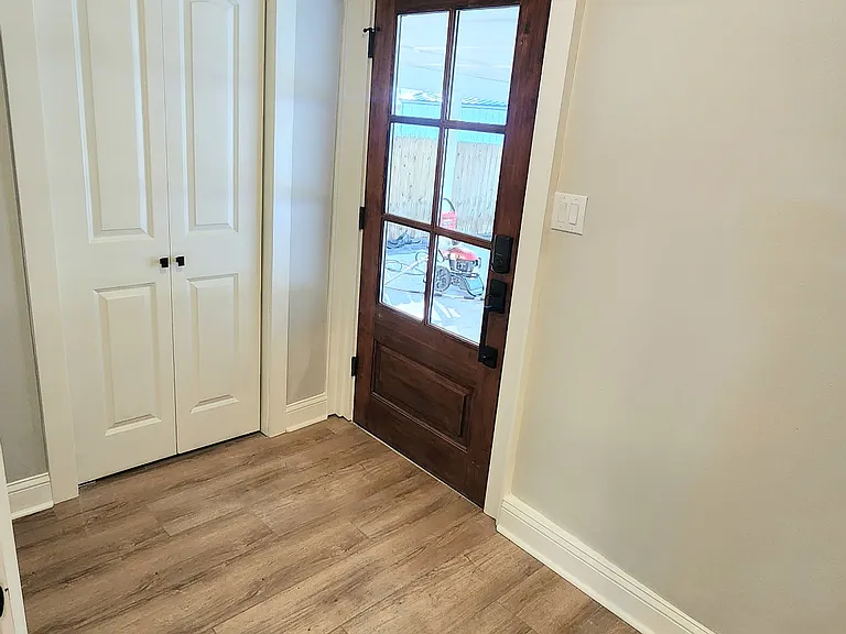 30 Adams St — Photo 14