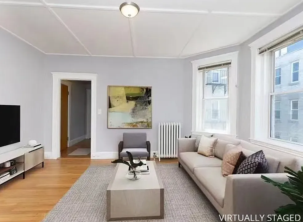 Studio, 365 sqft, $2,350 — Photo 2