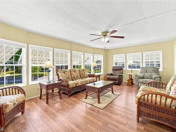 210 Santa Fe Trl, North Fort Myers, FL 33917