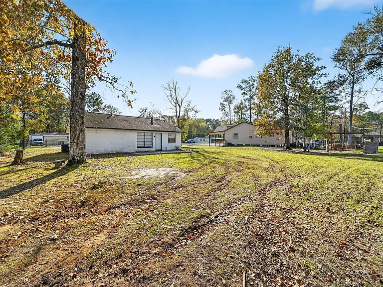 23567 Pine Forest Dr — Photo 35