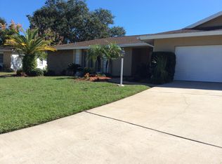 1625 Picardy Cir, Clearwater, FL 33755