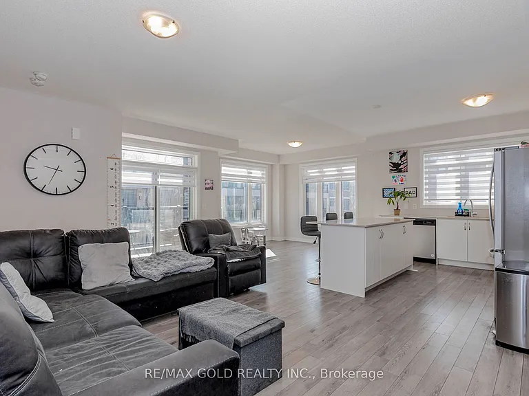585 Colborne St #1007 — Photo 18