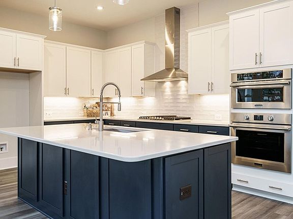 The Graylyn - Kitchen