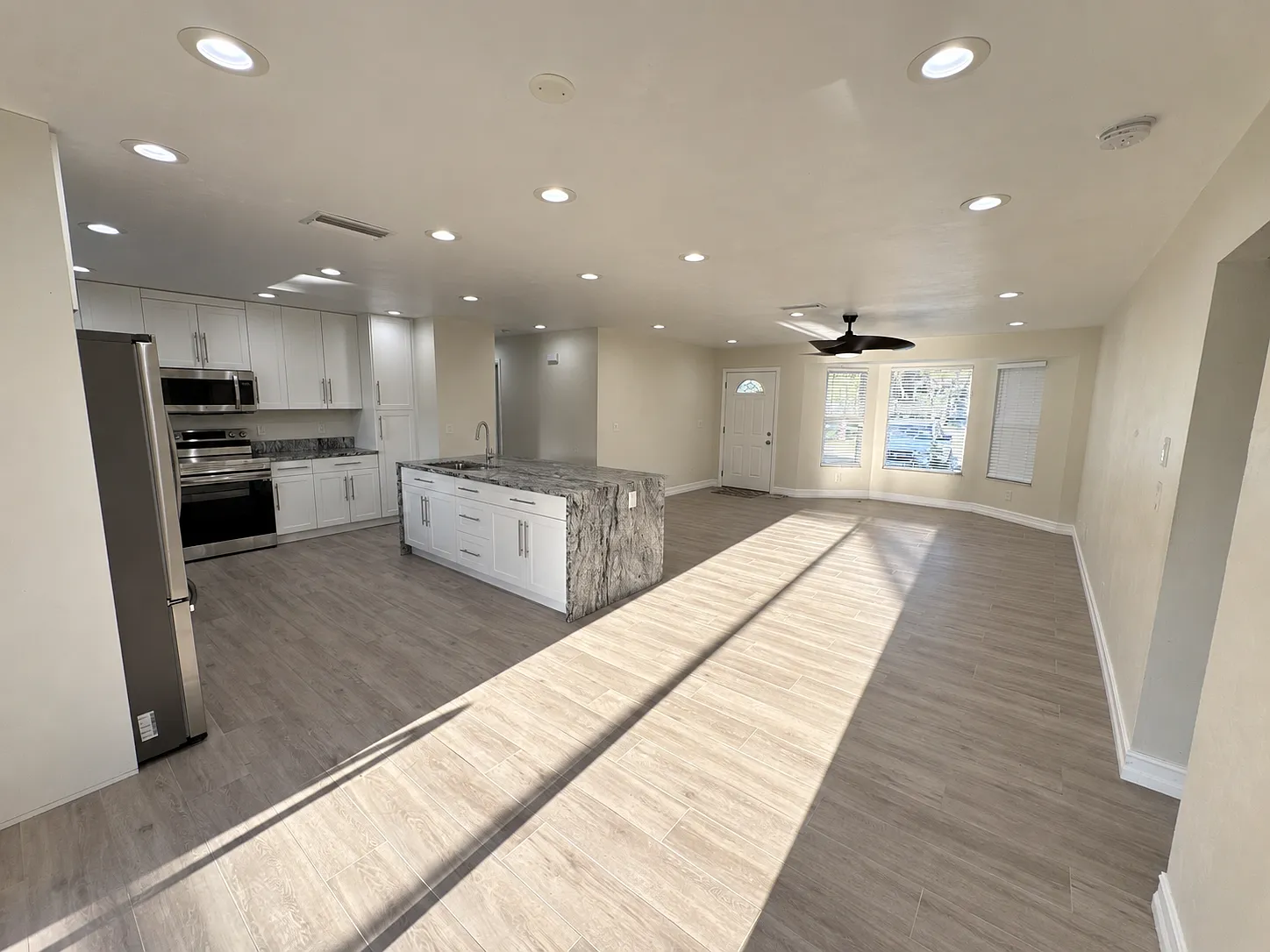 4 bed, 1814 sqft, $3,500 — Photo 4