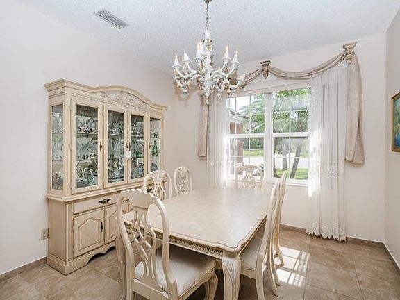 4th image of 409 Pine Warbler Way N