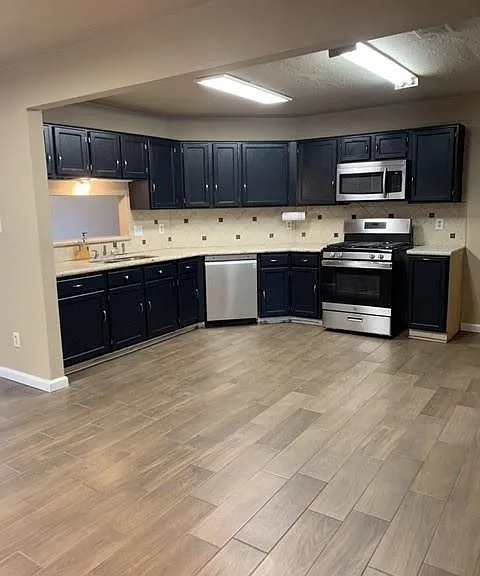 16719 Sky Blue Ln — Photo 4