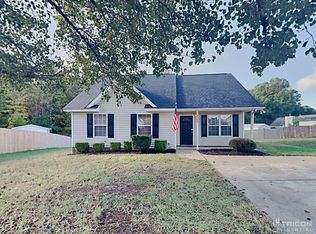 4305 Biesterfield Dr, Charlotte, NC 28216