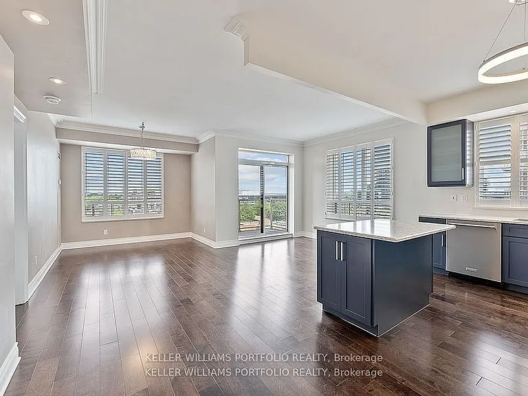 2 Clairtrell Rd #1210 — Photo 5