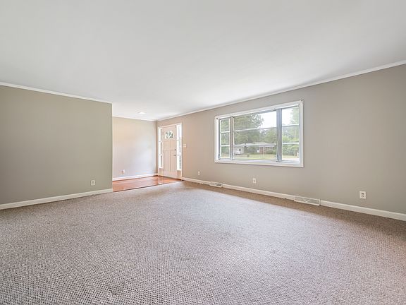 5th image of 4300 Newby Dr