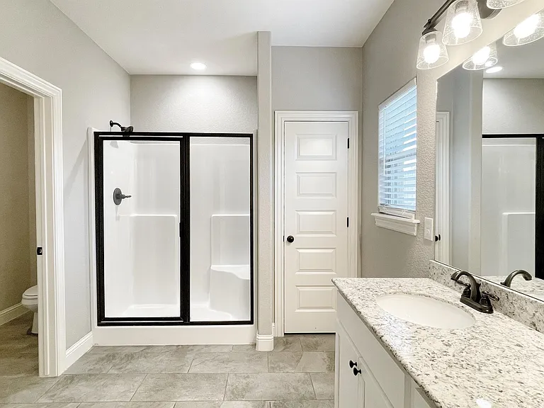 530 Captain Hopkins St — Photo 21