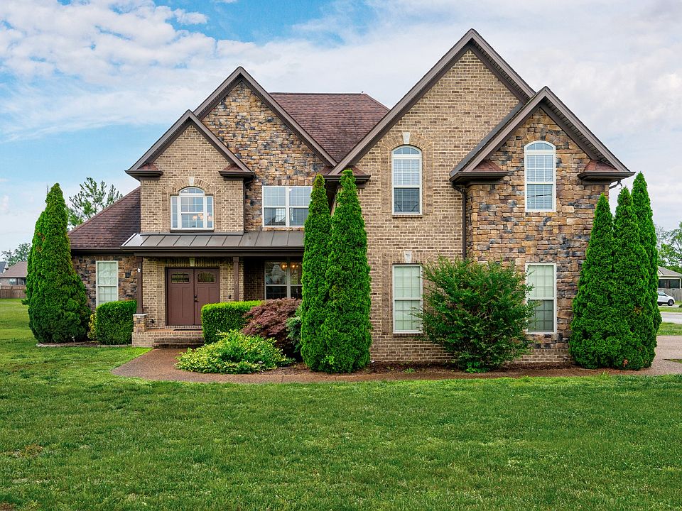 1st image of 431 Cobblestone Way