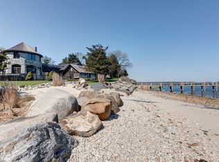 8 Forest Rd, Sag Harbor, NY 11963