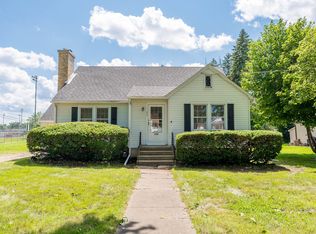 693 Enterprise St, Elgin, IL 60120