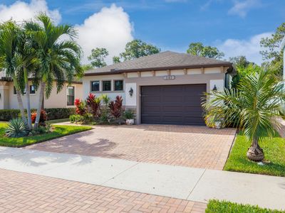 141 SE Via Visconti, Port Saint Lucie, FL, 34982
