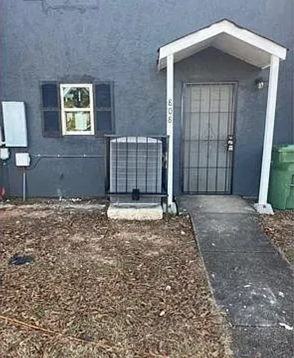 808 N Gap Loop #1