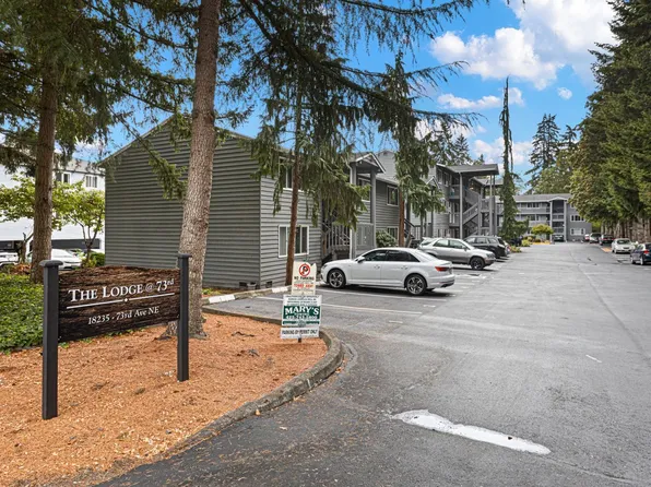 The Lodge @ 73rd, 18235 73rd Ave NE #L9, Kenmore, WA 98028