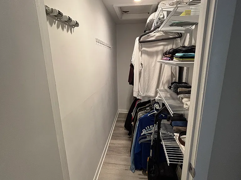 770 W Ferry St #24B — Photo 14
