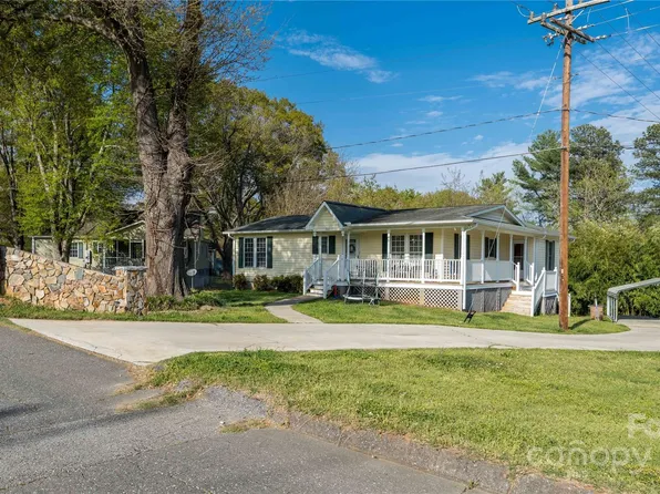 701 Walker Dr, Shelby, NC 28152