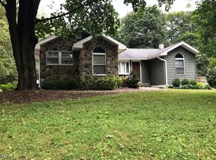 30 Michael Rd, Oxford, NJ 07863