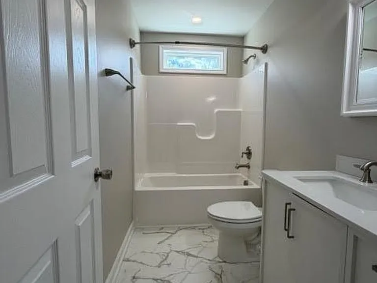 703 Bibb St NE — Photo 15