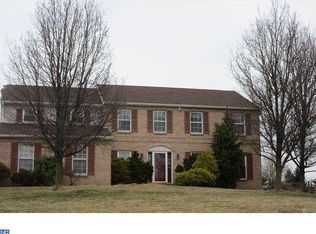 300 Sunny Ridge Rd, Gilbertsville, PA 19525