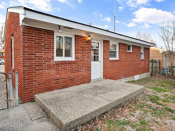 5th image of 10719 Charlene Dr