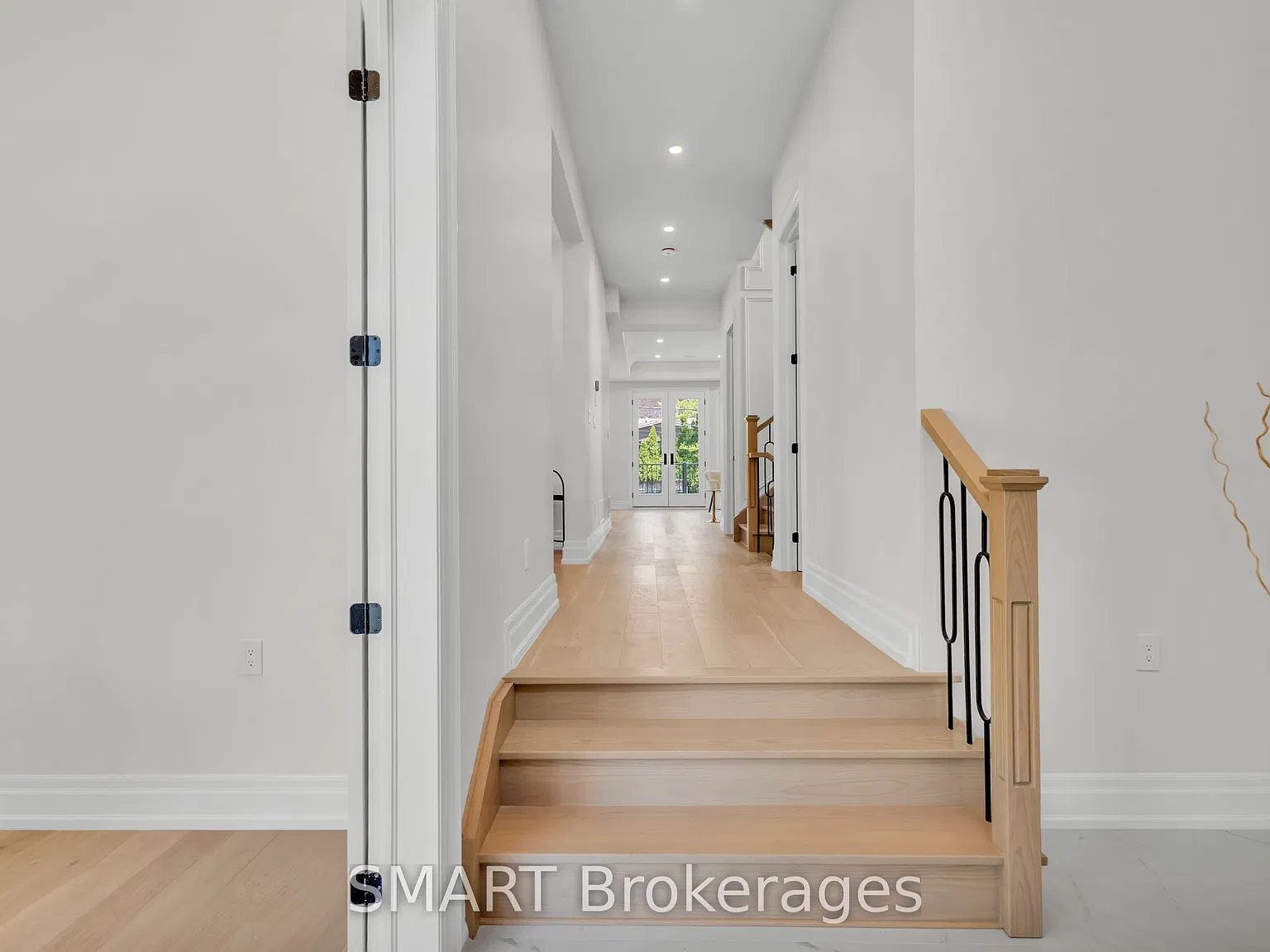 6 bed, $15,000 — Photo 2