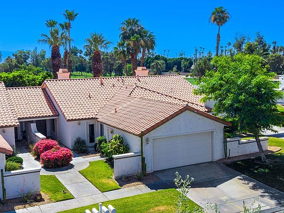2nd image of 130 Desert Falls Dr E