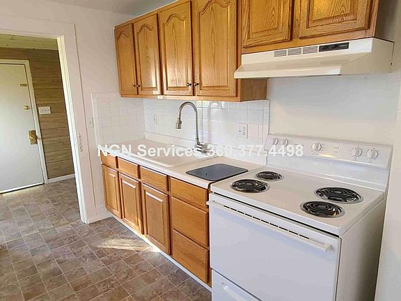 5th image of 103 Arvon Ave