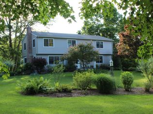 40 Hundred Acres Rd, Newtown, CT 06470