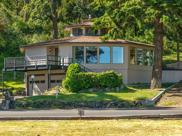 1885 Lakeshore Dr, Klamath Falls, OR 97601