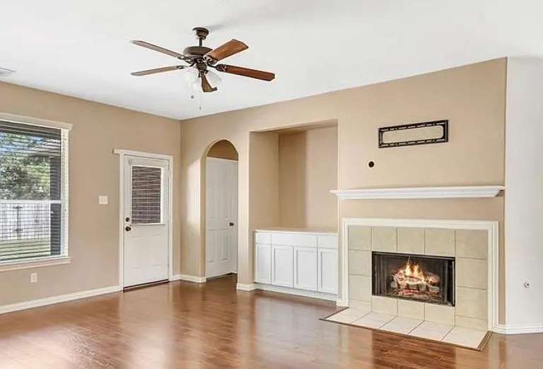 6827 Atasca Creek Dr — Photo 6