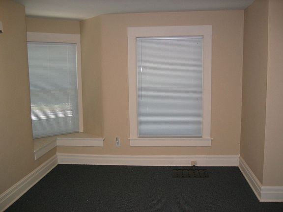 2nd image of 441 S Ashley St