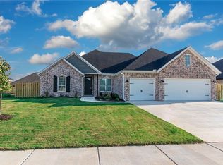 1149 Ruscello Ave, Springdale, AR 72762