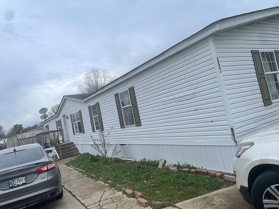 1st image of 152 Malat Dr