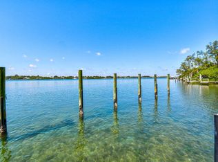 106 W Riverside Dr, Jupiter, FL 33469